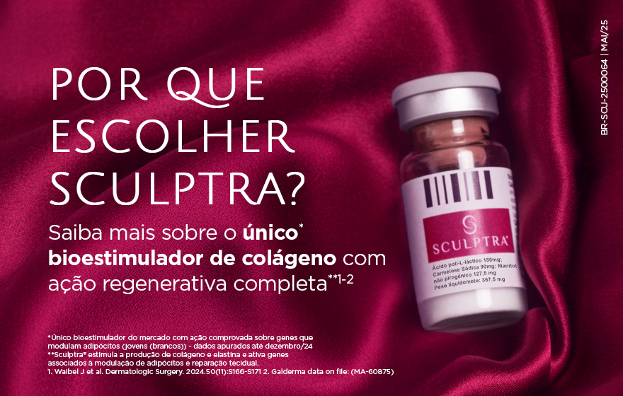 Imagem promocional com fundo de tecido acetinado em tom rosa vibrante, criando um visual sofisticado. No centro, a frase 'Por que escolher Sculptra?' aparece em letras brancas destacadas. O texto complementar descreve o produto como o único bioestimulador de colágeno com ação regenerativa completa. À direita, há um frasco do produto Sculptra com tampa prateada e rótulo branco e vermelho, posicionado sobre o tecido, reforçando a imagem de qualidade e inovação. Referências científicas aparecem na parte in