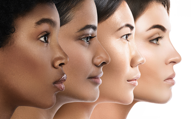 Entenda a importância de avaliar o formato do rosto antes do tratamento estético.